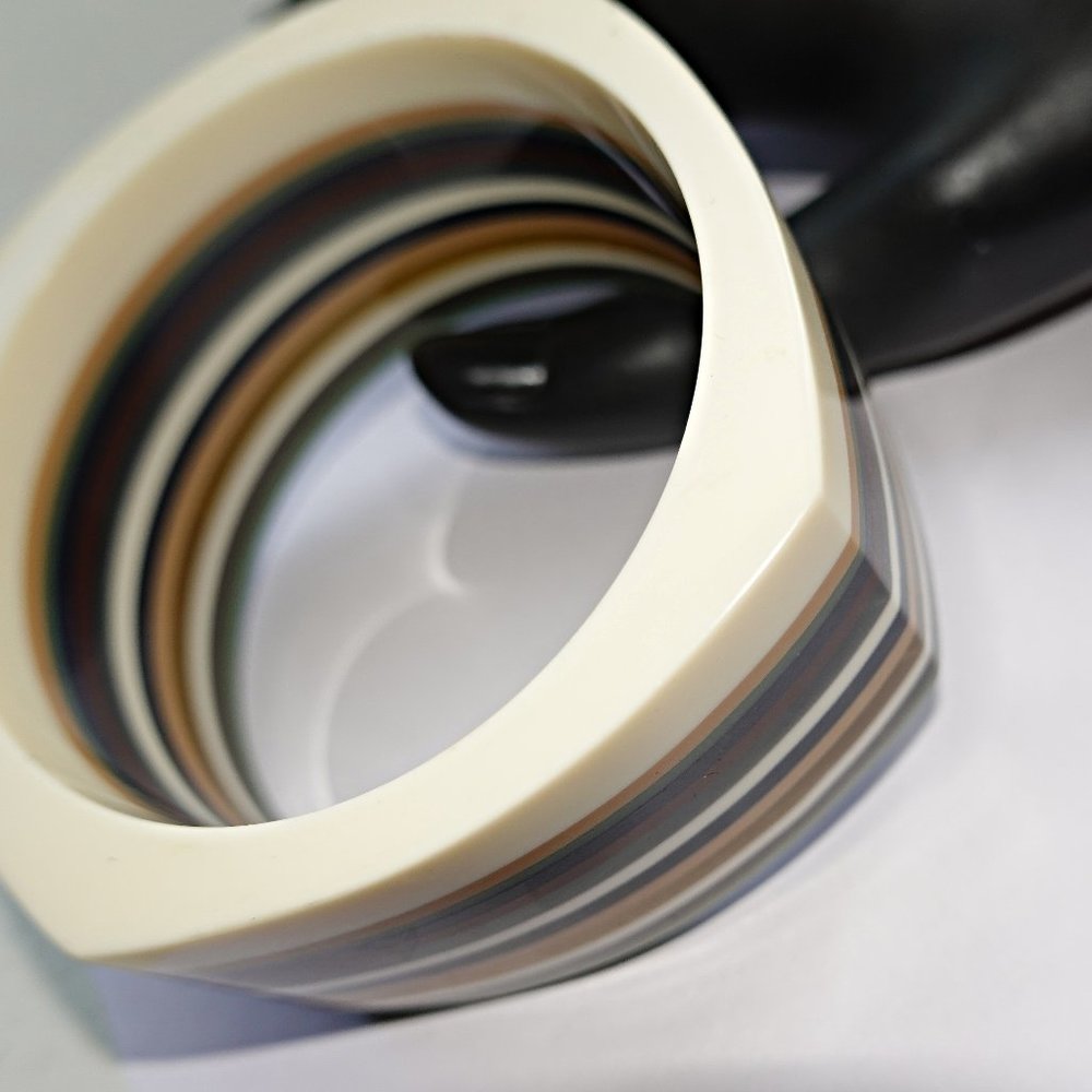 Vintage Square Lucite Bangle Bracelet Chunky
